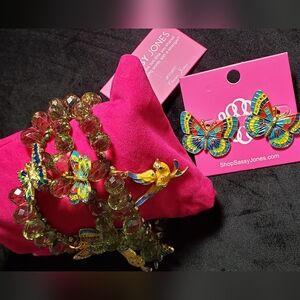 Sassy Jones 'Lovebird' Studs and Bracelet Set Green